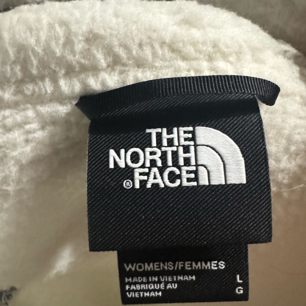 The North Face Sherpa Jacket - Picture 3 of 3